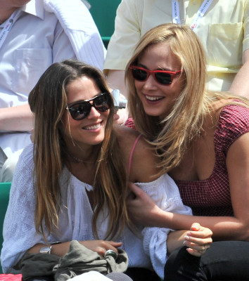 Nora Arnezeder pic #680111